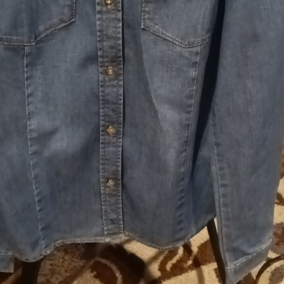 FINAL PRICE NWOT Juicy Couture blue denim l/s shirt w gold buttons Lg - Picture 3 of 4